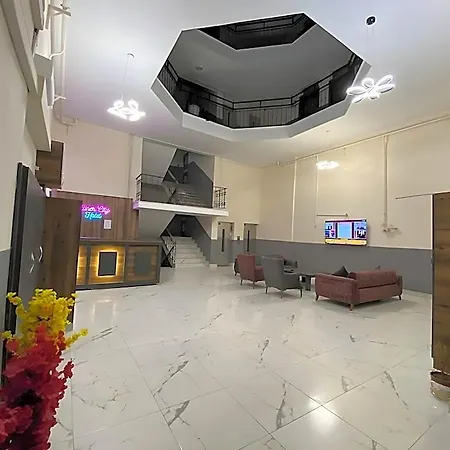 Hotel Guner 4*