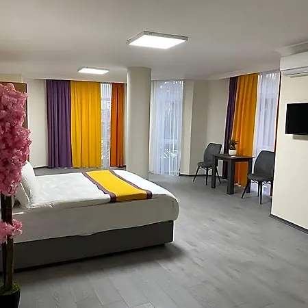 Hotel Guner 4*