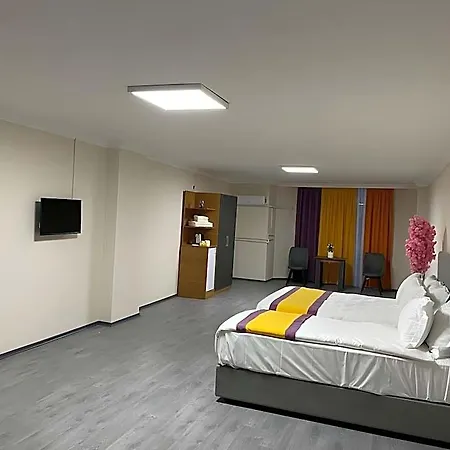 Guner Hotel