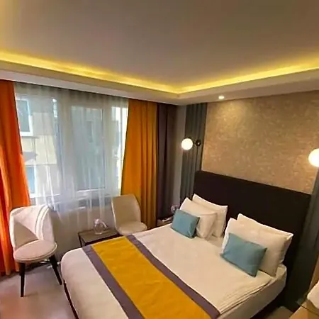 Hotel Guner 4*