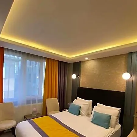 Hotel Guner 4*